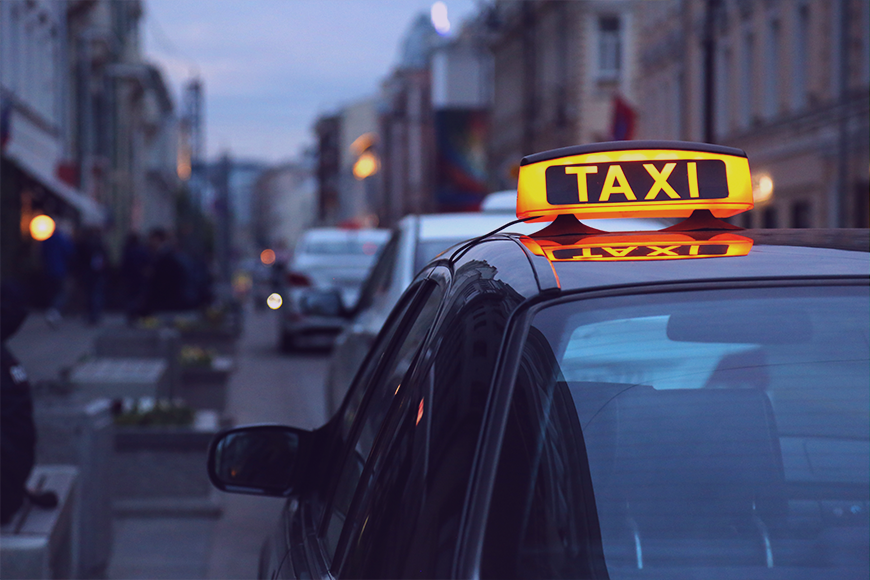 Unlocking Transportation Insights with Impiger’s Custom Analytics Platform for Red Taxi
